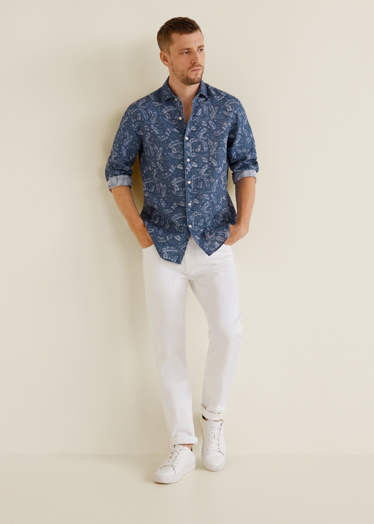 Slim-fit leaf-print linen shirt - Imagen 3